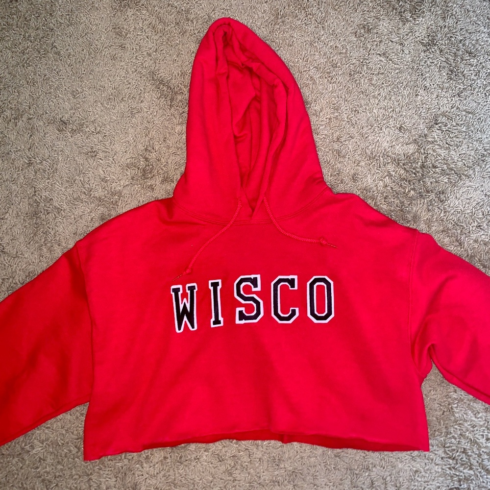 Wisconsin Badgers Cropped Sweatshirt